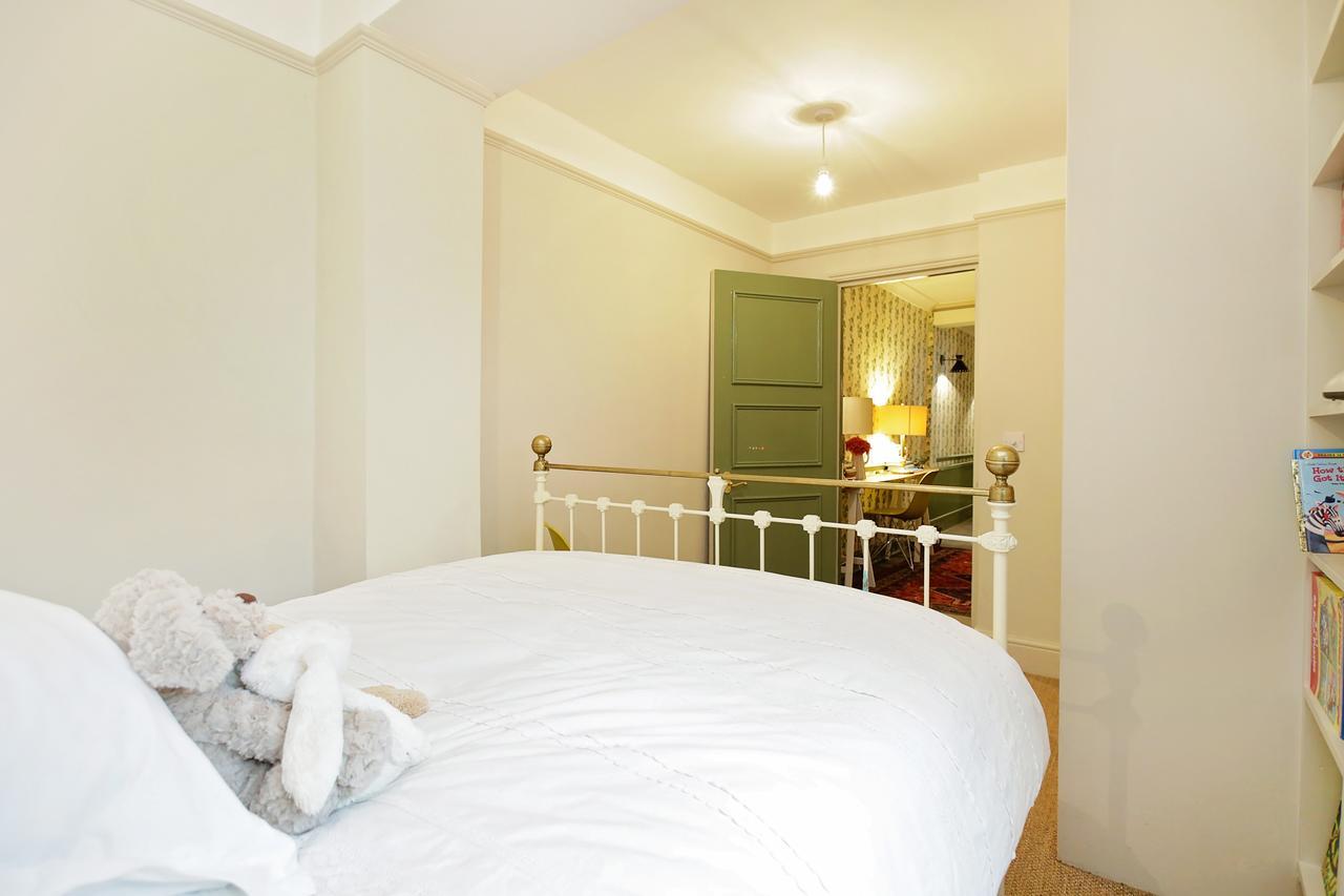 London Melody - 2 Bed Garden Apartment W2 Home At Heart Tal ภายนอก รูปภาพ